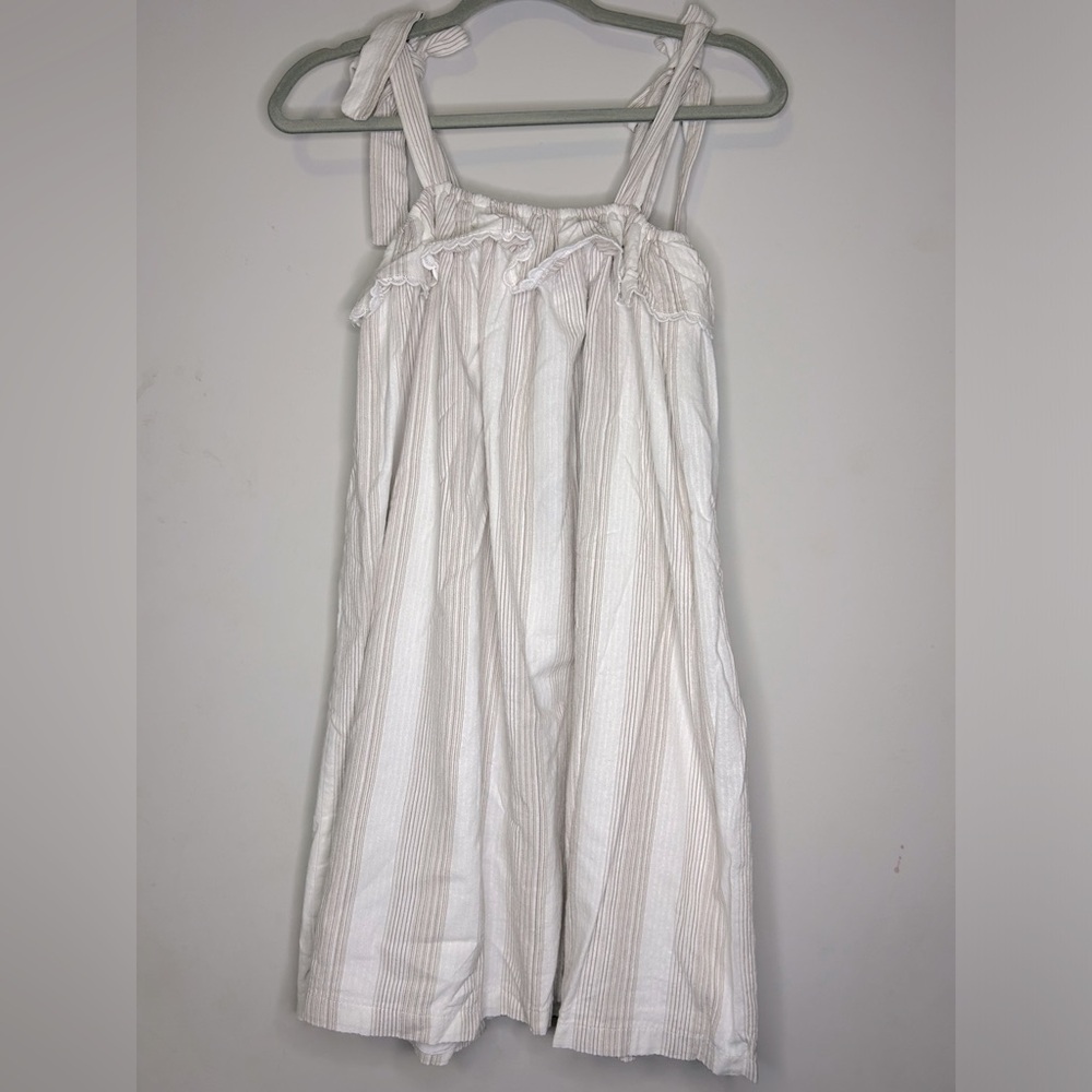 Girls 10 The Oaks Apparel White and Cream pillow case style dress with ruffle - Picture 2 of 4